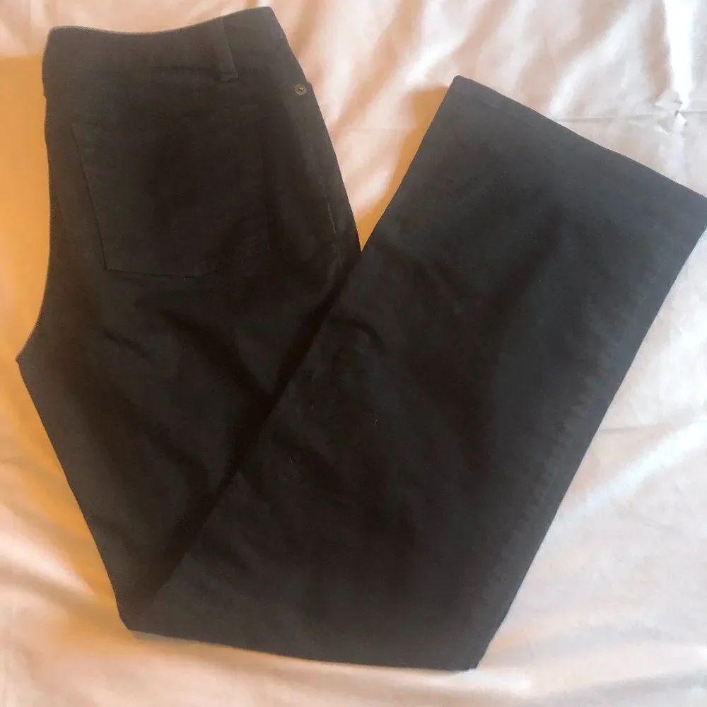 Ann Taylor LOFT Women’s Denim Jeans Boot Cut sz 6.     4